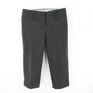 Maurices Capri Pant Womens Size 9/10 Gray Subtle Stripes Poly Blend Faux Pockets